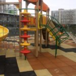 Резиновая плитка на детской площадке г. Бровары, фото 1