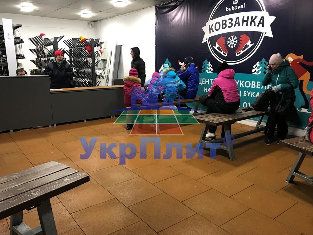 Гумова плитка в зоні біля ковзанки гумова плитка для льодових арен